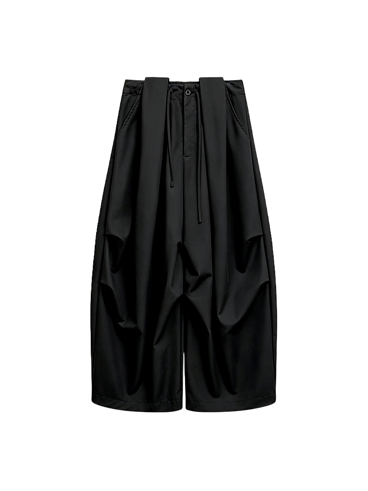 【カーゴパンツ】ゆったりドローストリング・ウォッシュ加工、バルーンシルエット。体型をカバーし、ウエストベルト調節でさまざまな体型・身長に対応。