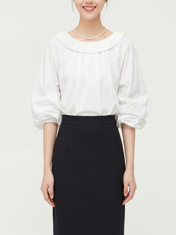 【ドルマンスリーブフリルブラウス】バック V ネック × オルガンギャザー 旅行撮影に最適なおしゃれアイテム"