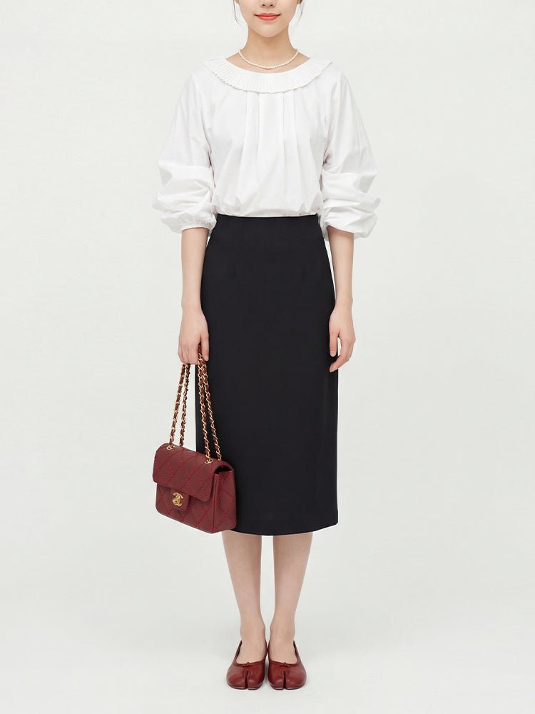 【ドルマンスリーブフリルブラウス】バック V ネック × オルガンギャザー 旅行撮影に最適なおしゃれアイテム"