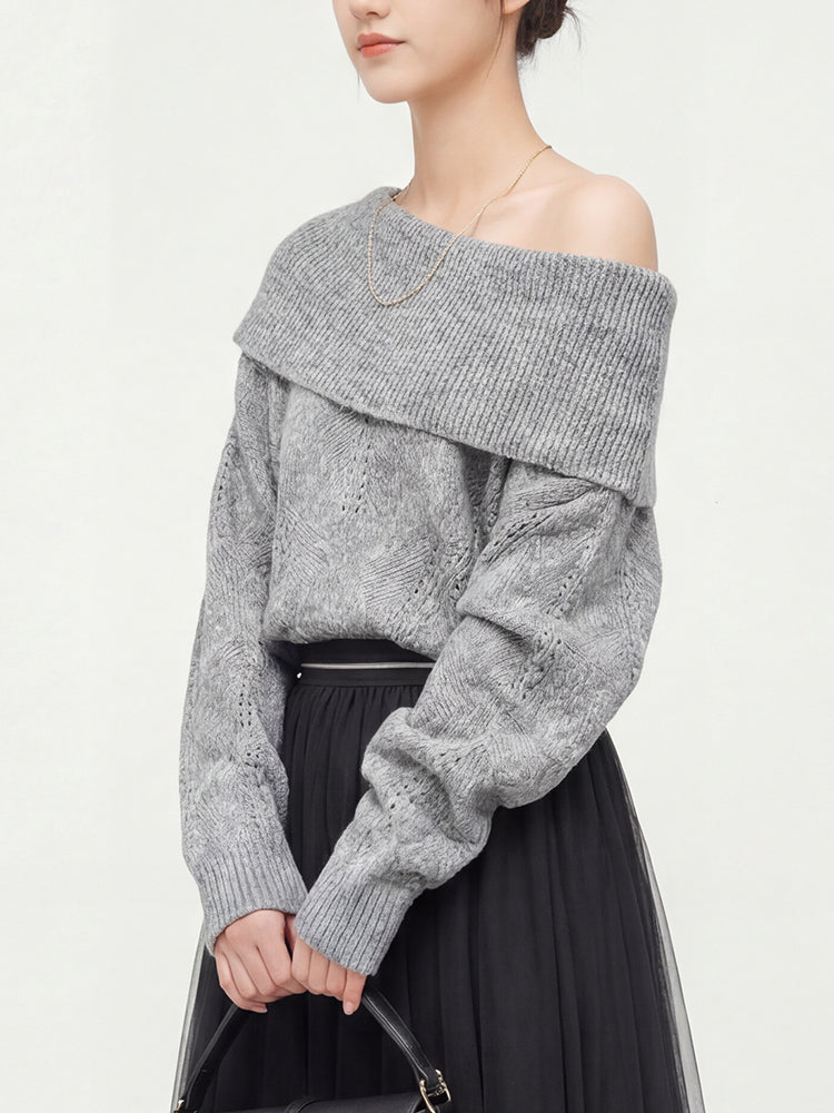 ウールオフショルダーゆったりニット