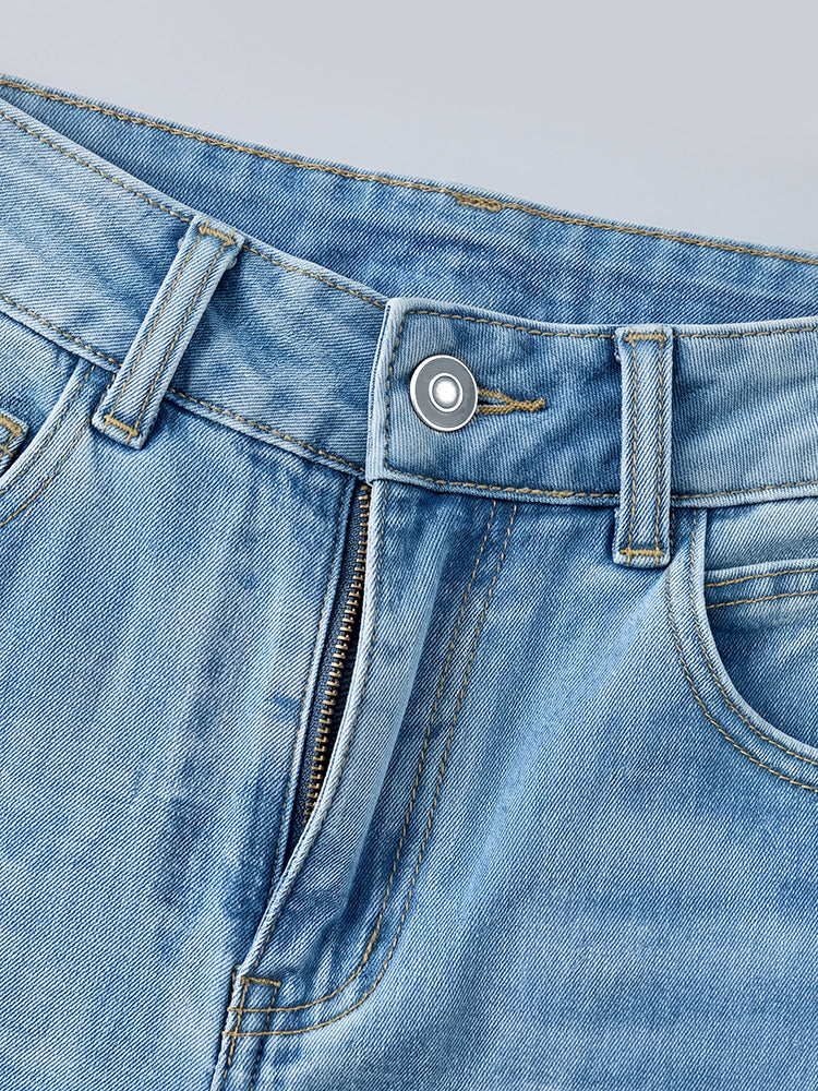 【ドレープハイウエスト微フレアジーンズ】柔らか素材・シワ知らず・脚に貼りつかない・脚長補正・万能シーン対応