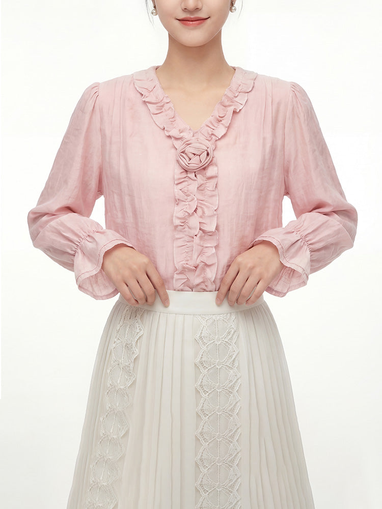 【フレンチシャツ】フリル & 立体フラワーで優しい雰囲気、薄手で通気性抜群、軽やかな着心地