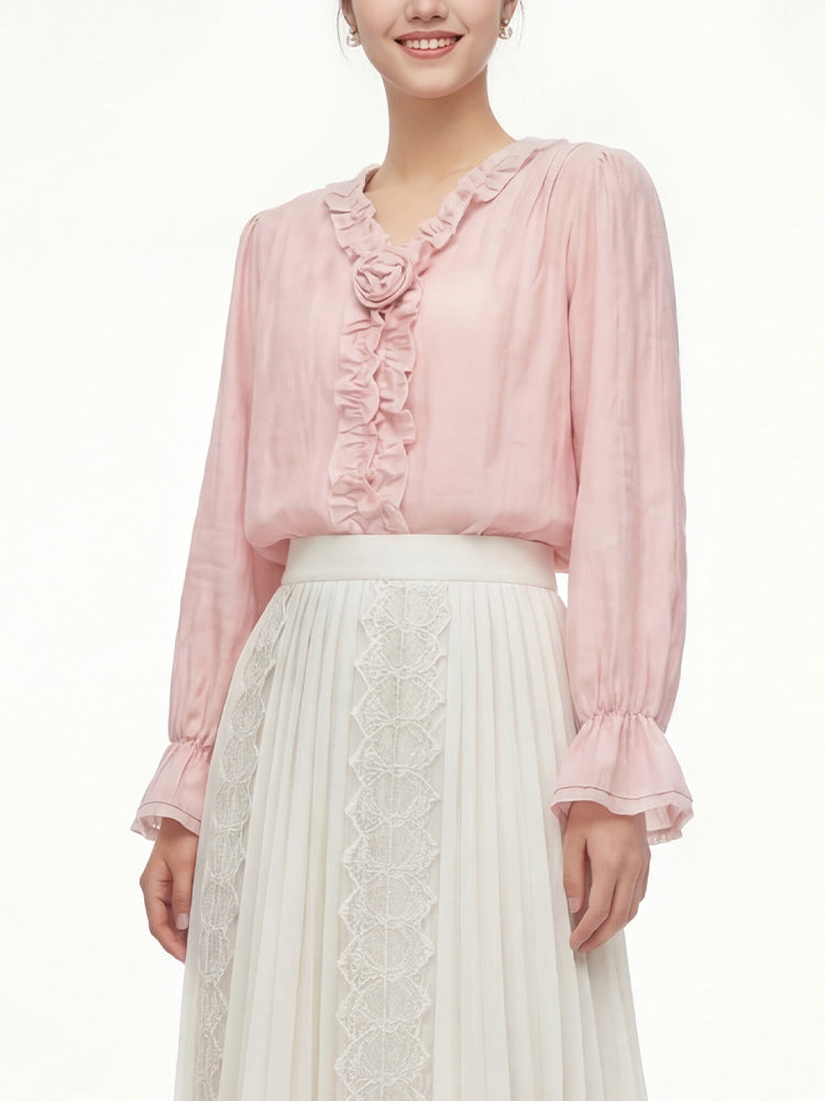 【フレンチシャツ】フリル & 立体フラワーで優しい雰囲気、薄手で通気性抜群、軽やかな着心地