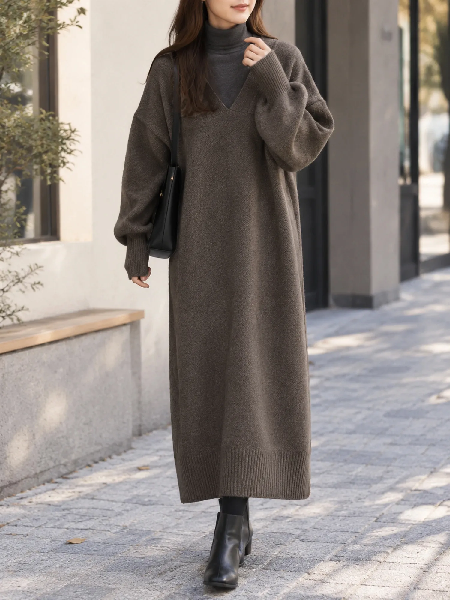【レディース Vネック 長袖 ロングニットワンピース スリット入り 秋冬】