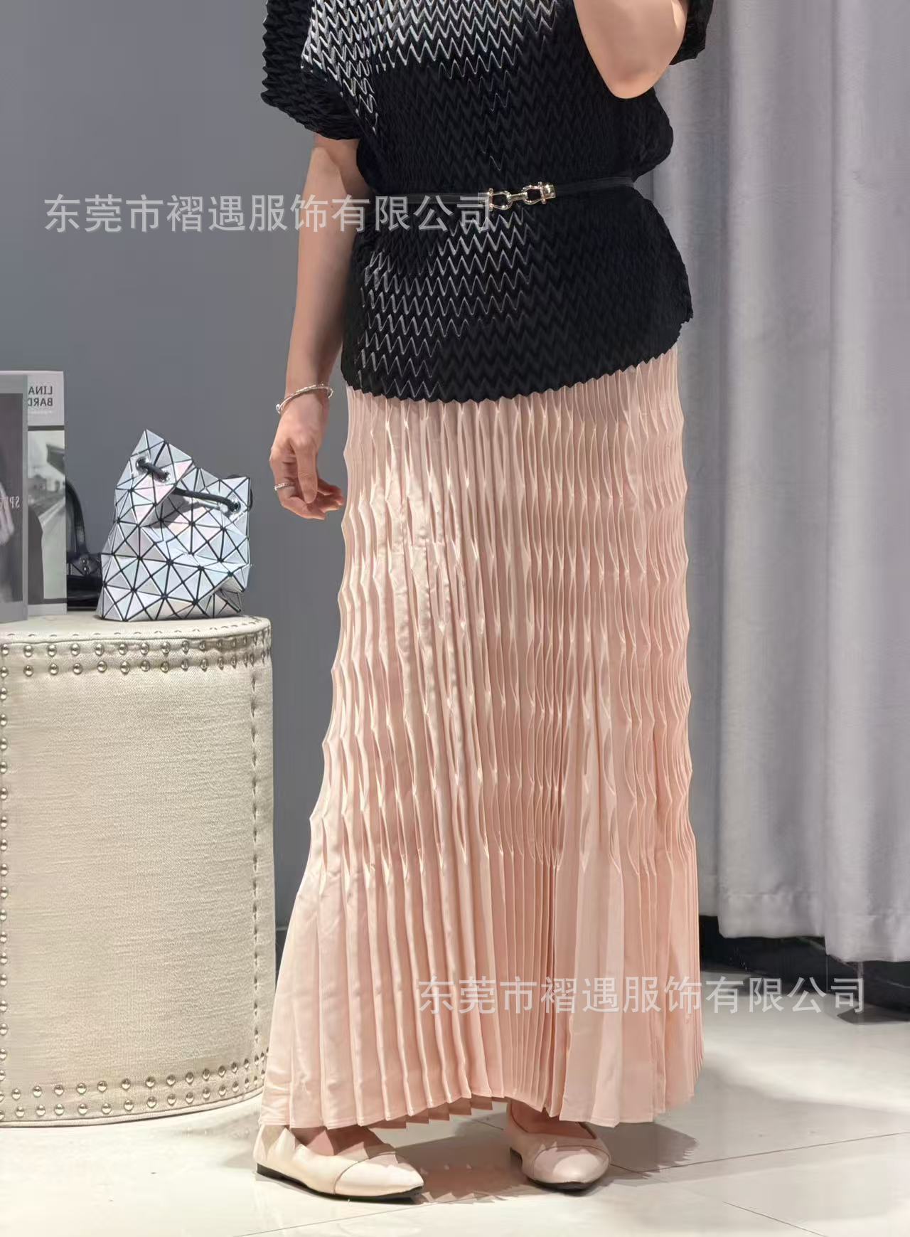 【高級感のあるプリーツスカート】抜群のドレープ生地と3D変奏立体プリーツ技法-sosove