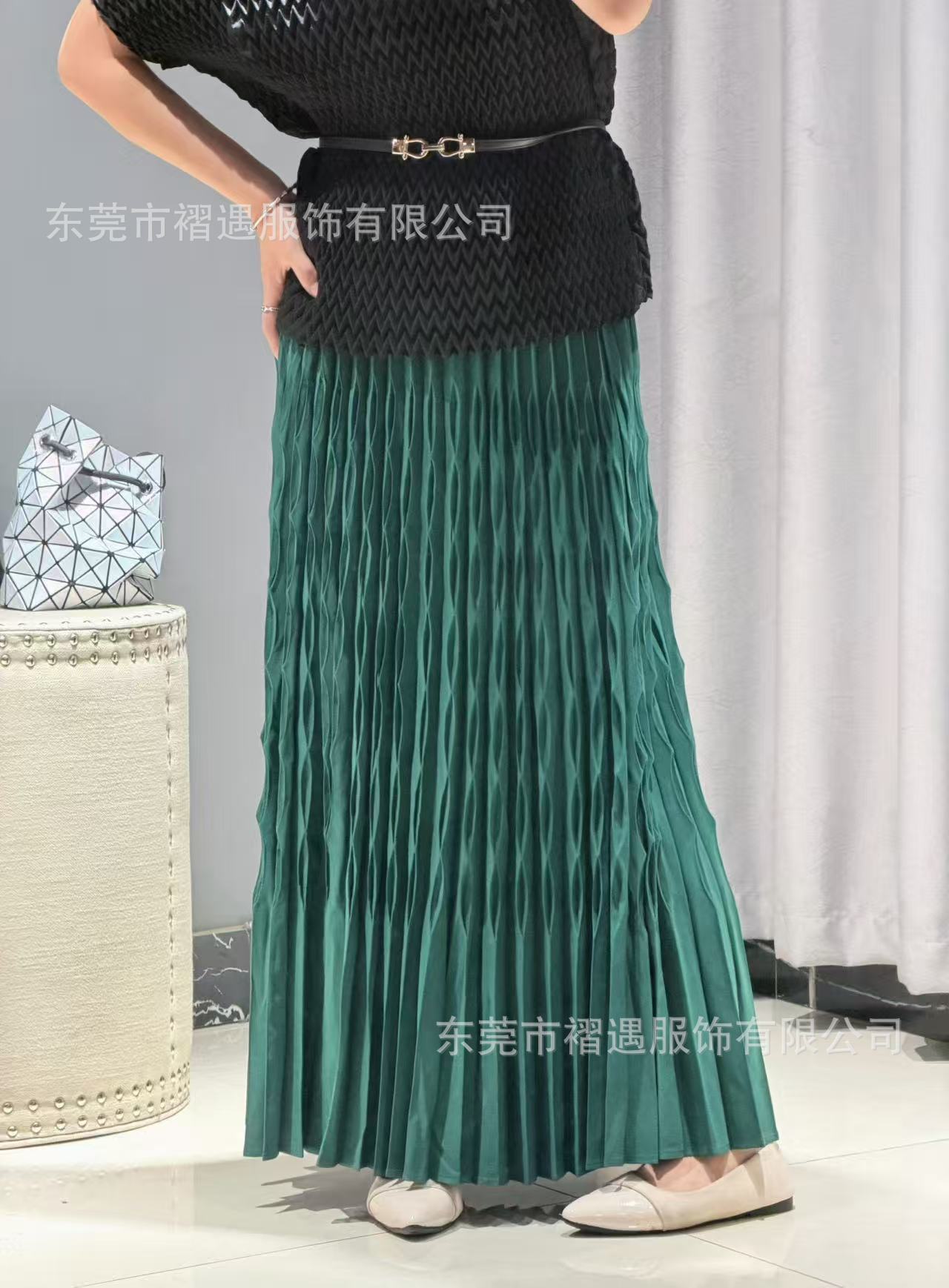 【高級感のあるプリーツスカート】抜群のドレープ生地と3D変奏立体プリーツ技法-sosove