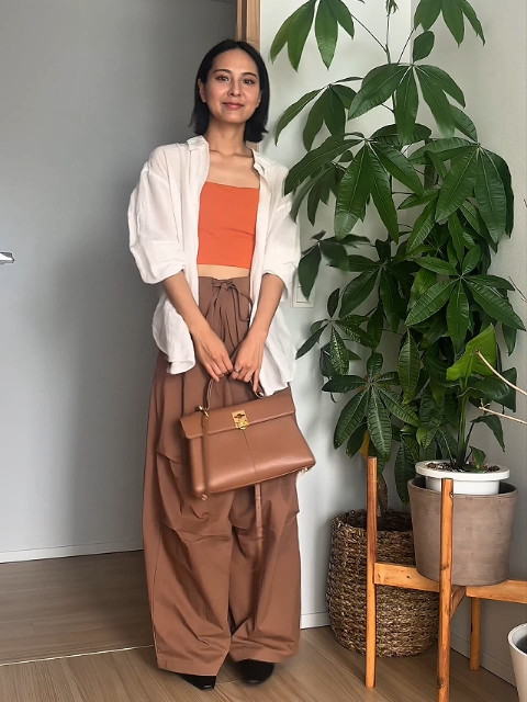 【カーゴパンツ】ゆったりドローストリング・ウォッシュ加工、バルーンシルエット。体型をカバーし、ウエストベルト調節でさまざまな体型・身長に対応。