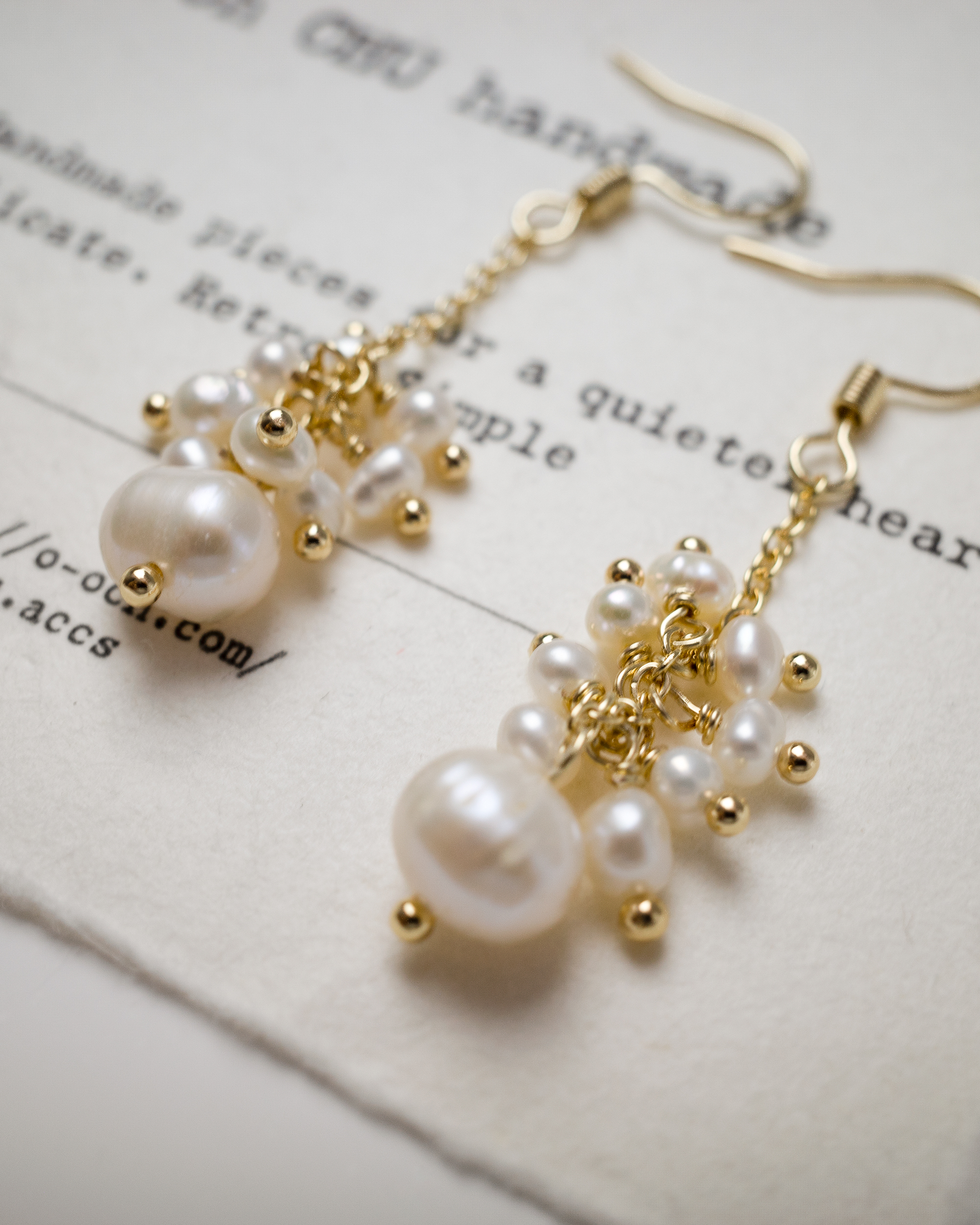 Blanc Dance Pearl Earrings