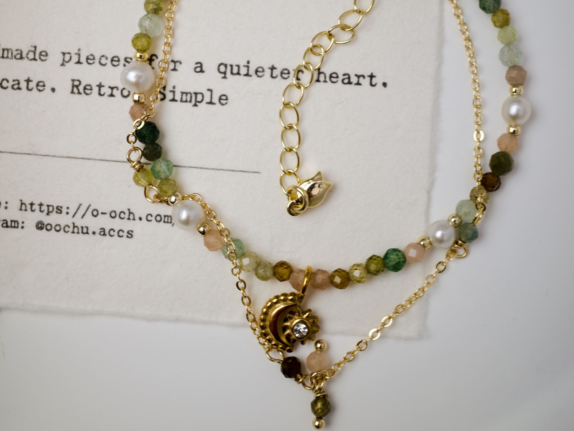 The Wizard of Green – Green Strawberry Quartz Vintage Double-Layered Bracelet