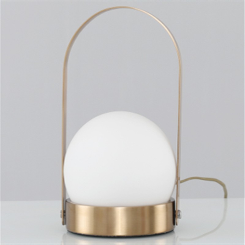 Hand-carried Basket Table Light