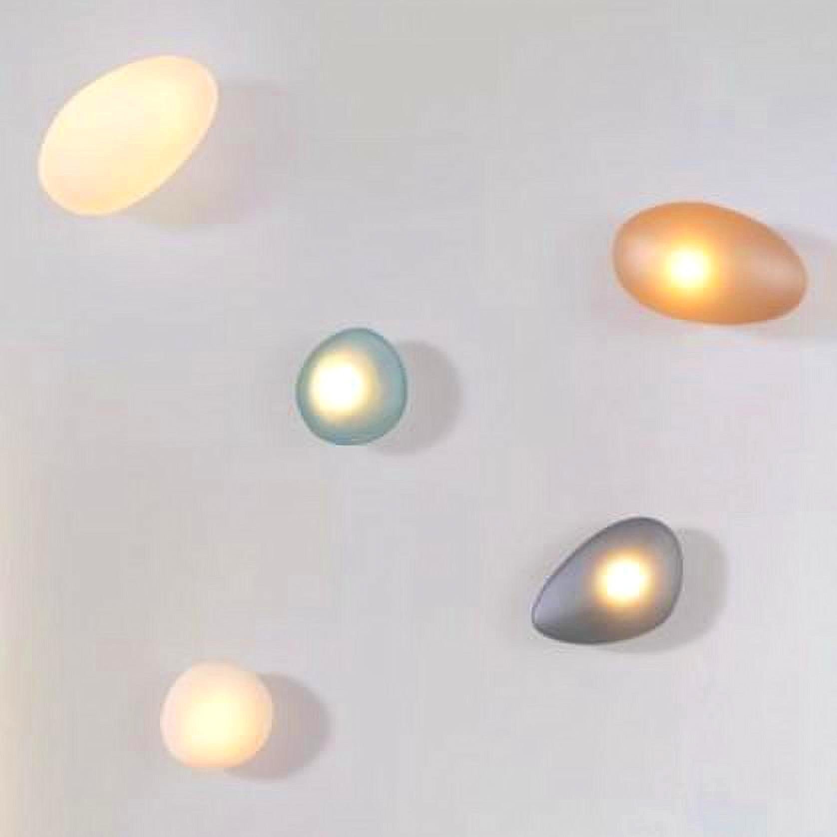 Pebble Wall Lamp