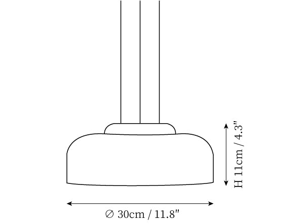 ></span></p><ul><li>モデル E サイズ: <span>直径 33cm x 高さ 9cm / ∅ 13″ x 高さ 3.5