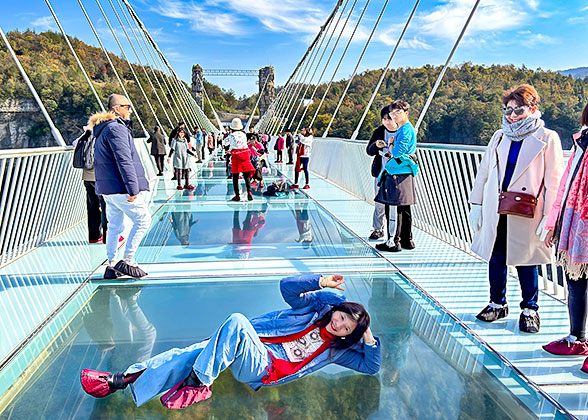 Zhangjiajie Glass Bridge