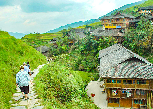 Climb Dragon's Backbone Rice Terraces