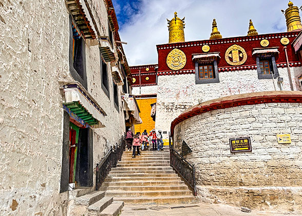 Drepung Monastery, Lhasa