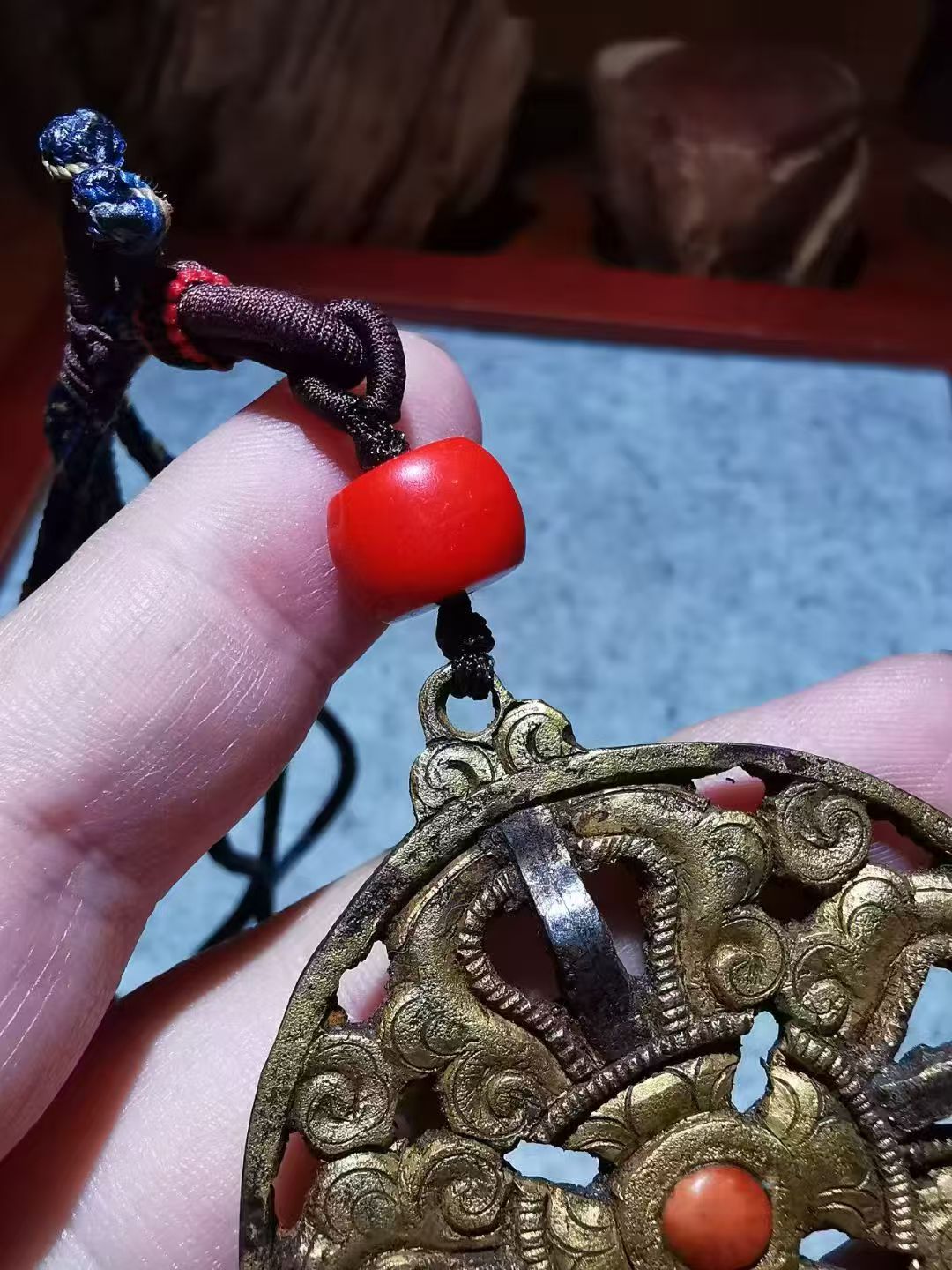 10672   藏传老天铁鋄金金刚杵牌子托甲项链
