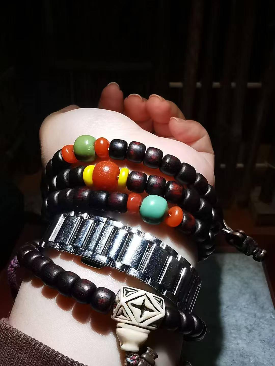 13784 Heritage collectible-grade Tibetan old rosewood prayer beads set with old high-grade white Buddha head and old Gannan top bead, complete set of 108 beads   传世收藏级藏传老紫檀搭配老高级白佛头老甘南顶珠成套108佛珠