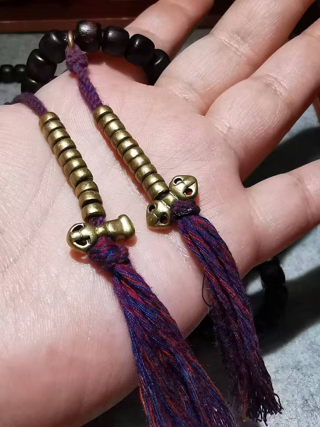 13784 Heritage collectible-grade Tibetan old rosewood prayer beads set with old high-grade white Buddha head and old Gannan top bead, complete set of 108 beads   传世收藏级藏传老紫檀搭配老高级白佛头老甘南顶珠成套108佛珠