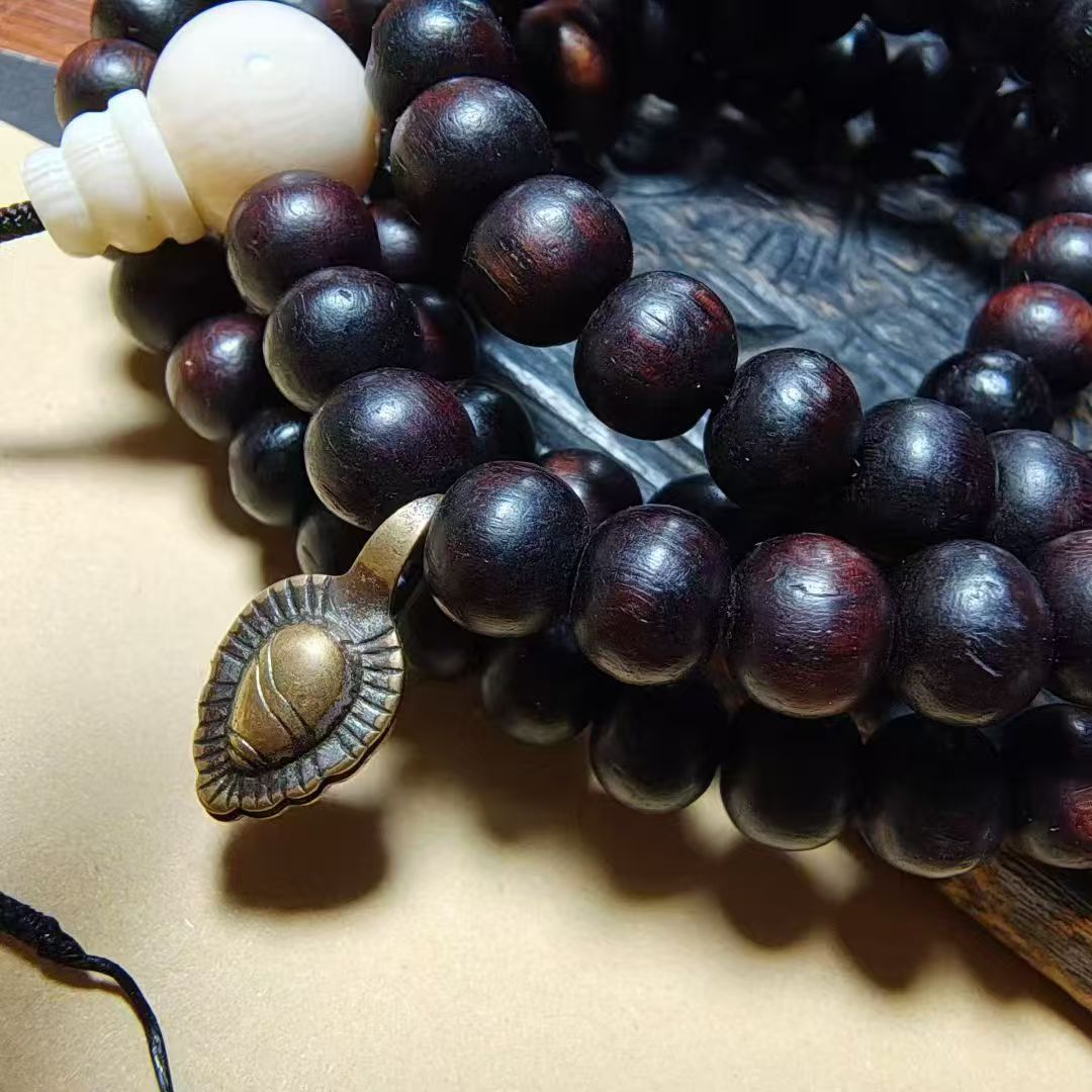  14913 Tibetan-style Qing Dynasty Old Rosewood 108-Bead Buddhist Bracelet 藏传清代老紫檀108颗佛珠