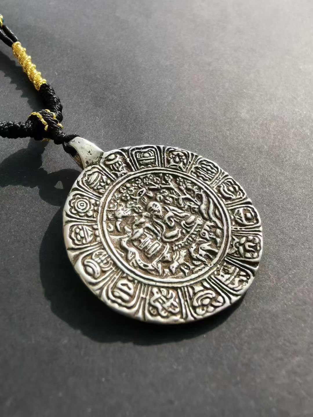 15369-398  Tibetan-Style Old Lima Copper Dragon Tree Bodhisattva Protective Amulet Necklace藏传老利马铜龙树菩萨护身牌项链智慧加持护平安
