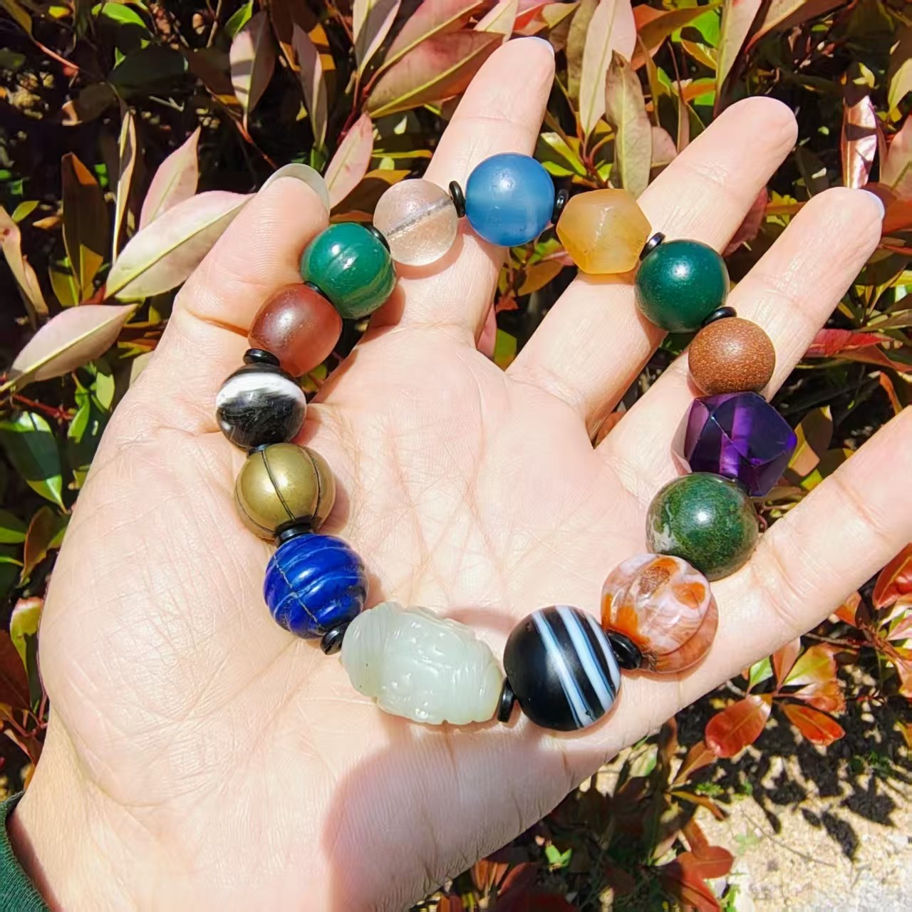 15499Ancient Multi-Gem Bracelet · A Time Museum on Your Wrist古珠多宝手串 · 腕间时光博物馆