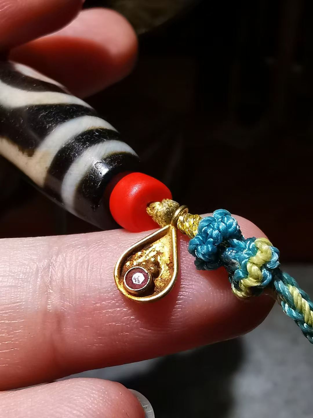 10737 Old Tibetan Agate Twin-Eye Dzi Bone Necklace 藏传老一台老玛瑙两眼天珠锁骨链
