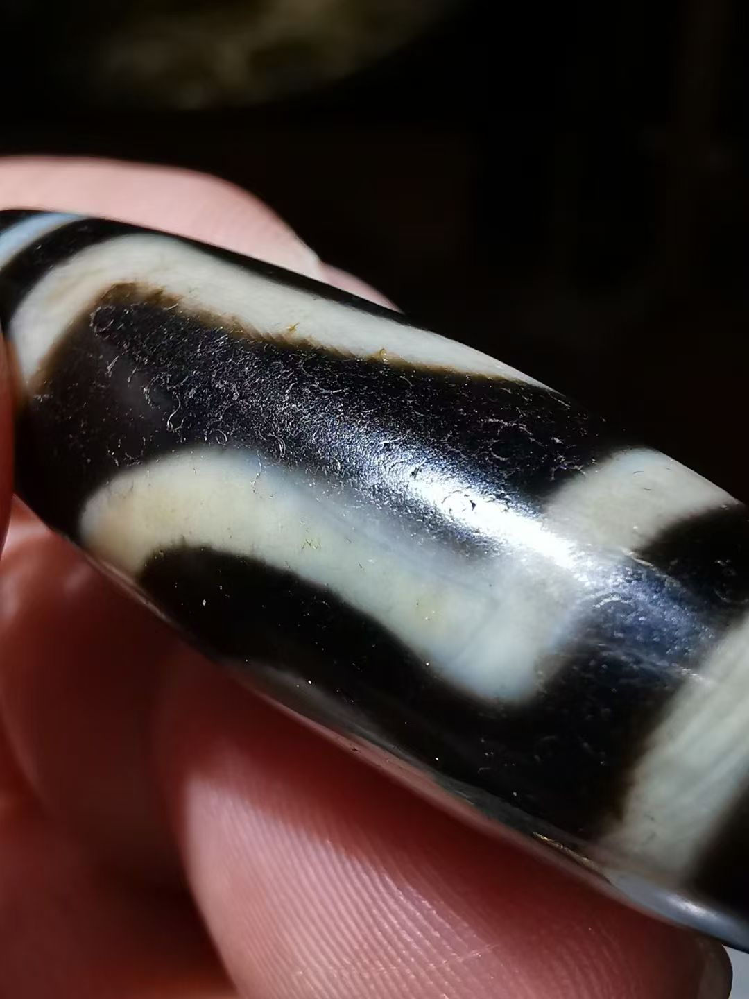 10737 Old Tibetan Agate Twin-Eye Dzi Bone Necklace 藏传老一台老玛瑙两眼天珠锁骨链