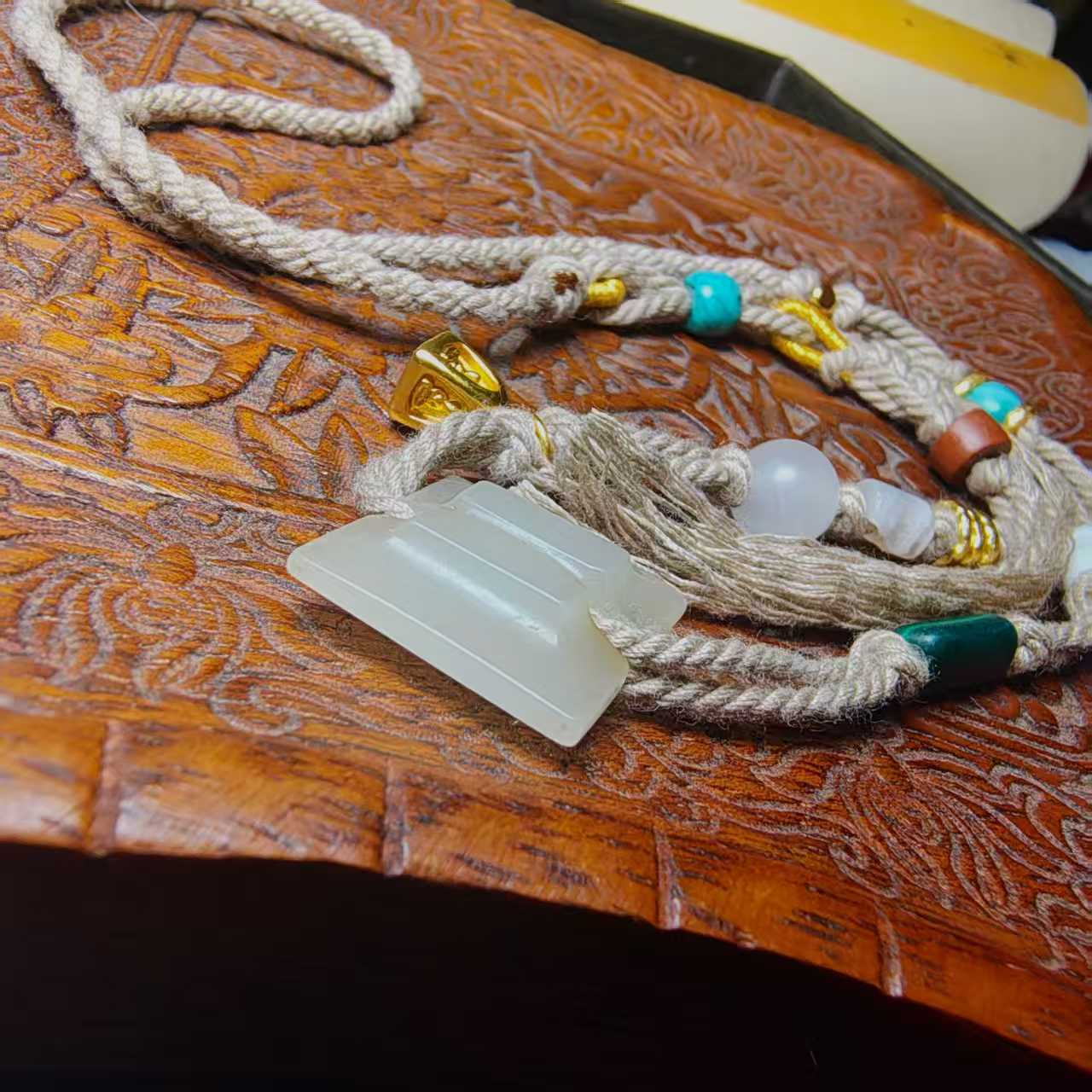 15558和田玉工字佩手工麻绳多宝挂链 Hetian Jade Gong-shaped Pendant Handmade Hemp Rope Multi-gem Hanging Necklace.