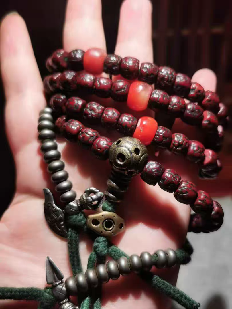 Tibetan old cinnabar-dusted Rudraksha 108-bead prayer beads 藏传老朱砂供金刚菩提108佛珠