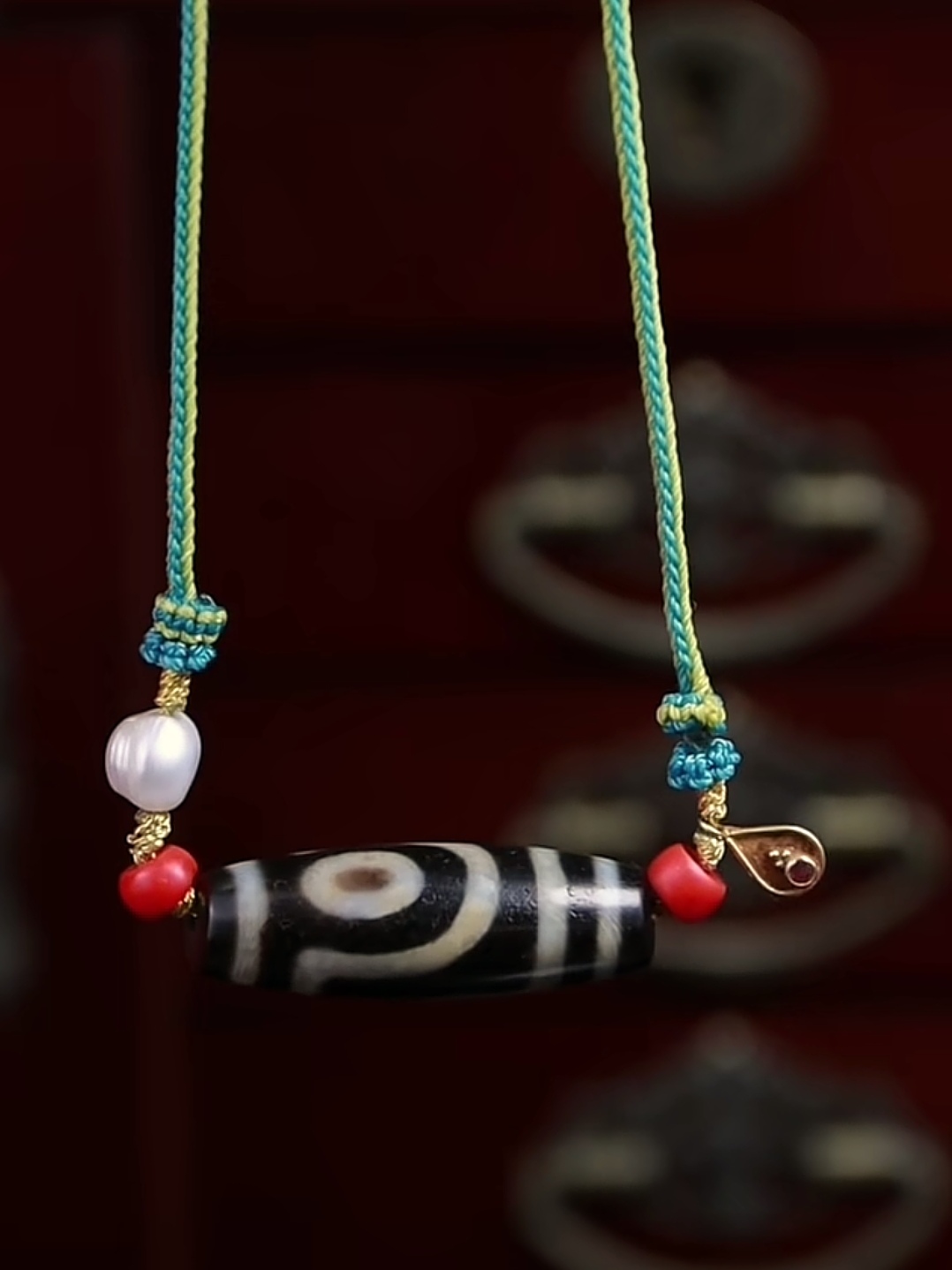 10737 Tibetan Vintage First-Grade Two-Eye Dzi Bead Clavicle Chain10737  藏传老一台老玛瑙两眼天珠锁骨链