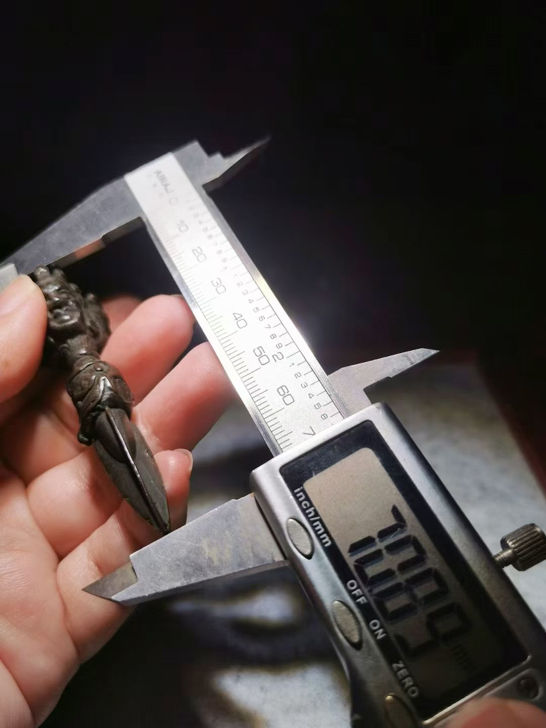 12788   玄铁凝威·藏传老天铁普巴杵珍品