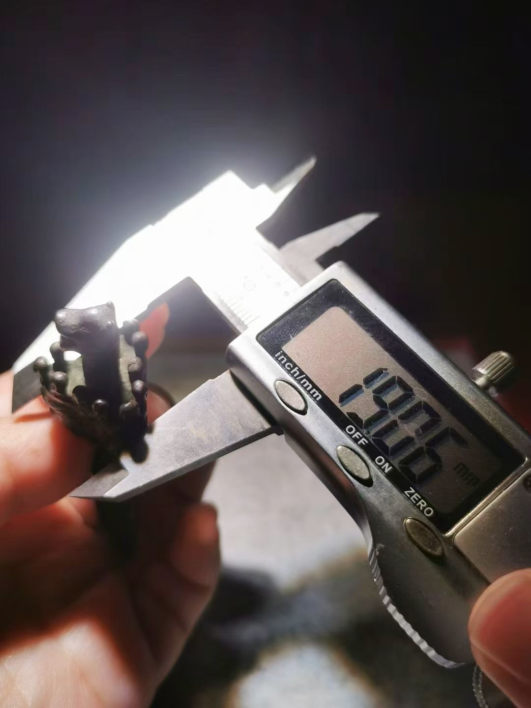 12788   玄铁凝威·藏传老天铁普巴杵珍品