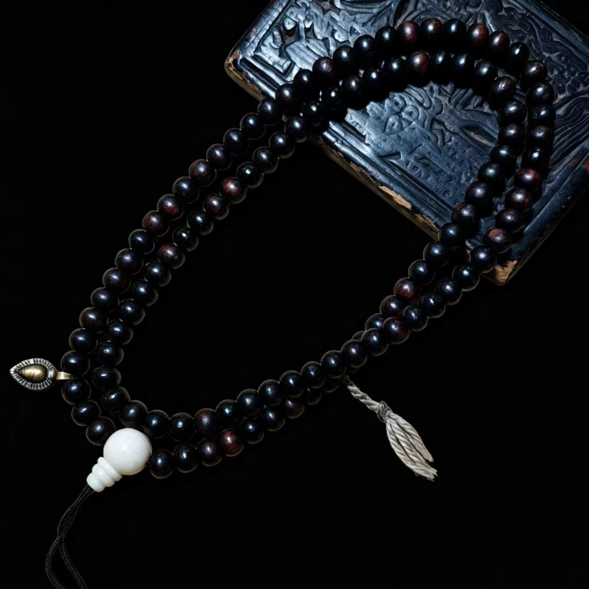  14913 Tibetan-style Qing Dynasty Old Rosewood 108-Bead Buddhist Bracelet 藏传清代老紫檀108颗佛珠