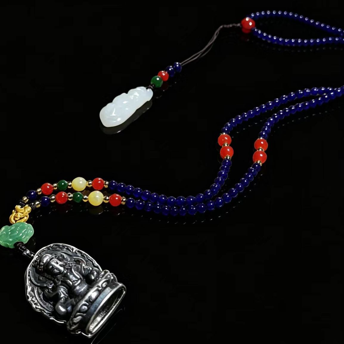 15376    Tibetan-style Silver Pendant with Old Heaven Iron Yellow Wealth God Necklace 藏传银包老天铁黄财神护身项链