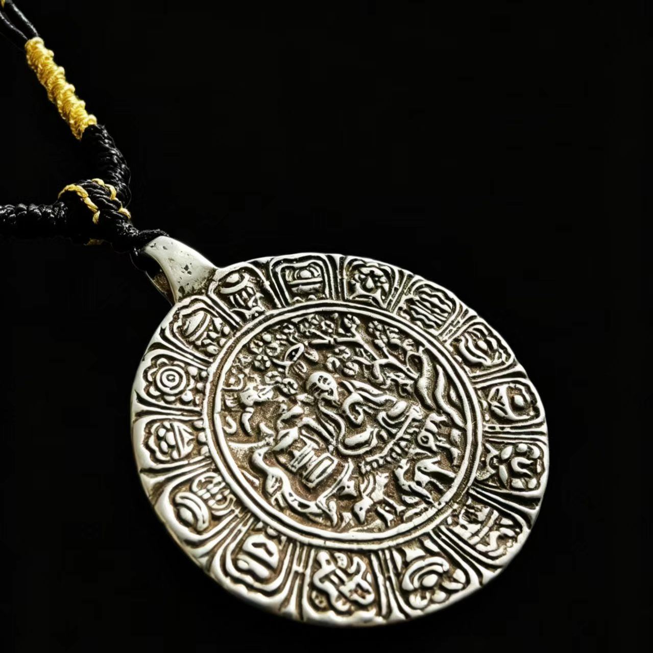 15369-398  Tibetan-Style Old Lima Copper Dragon Tree Bodhisattva Protective Amulet Necklace藏传老利马铜龙树菩萨护身牌项链智慧加持护平安