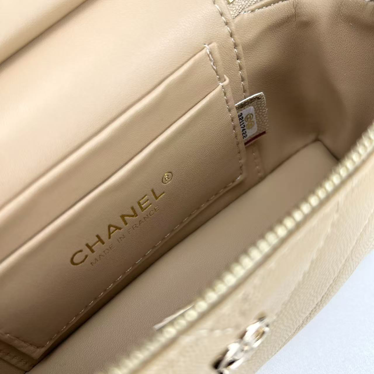 シャネル「CHANEL」のショルダーバッグ