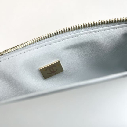 シャネル「CHANEL」のショルダーバッグ