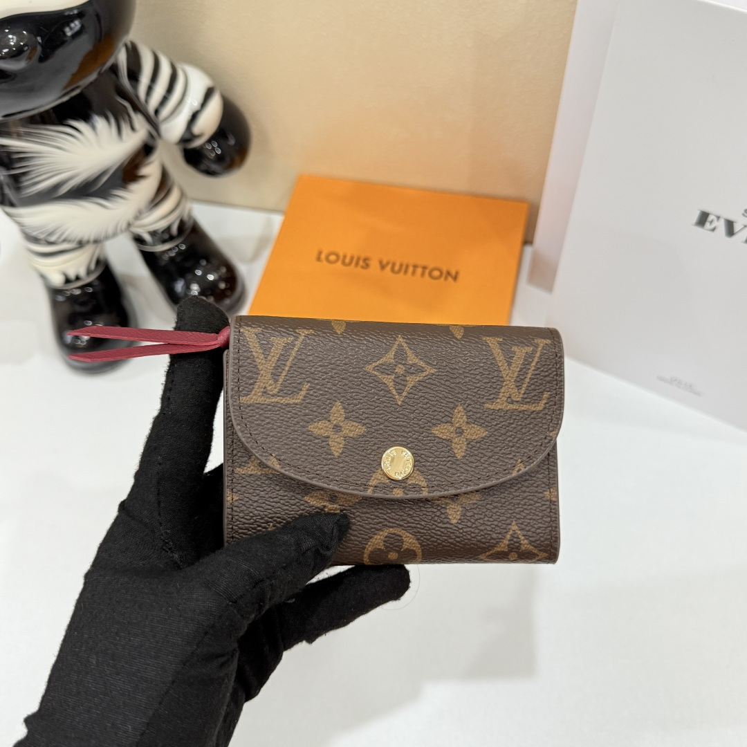 ルイ・ヴィトン「LV」ウォレット