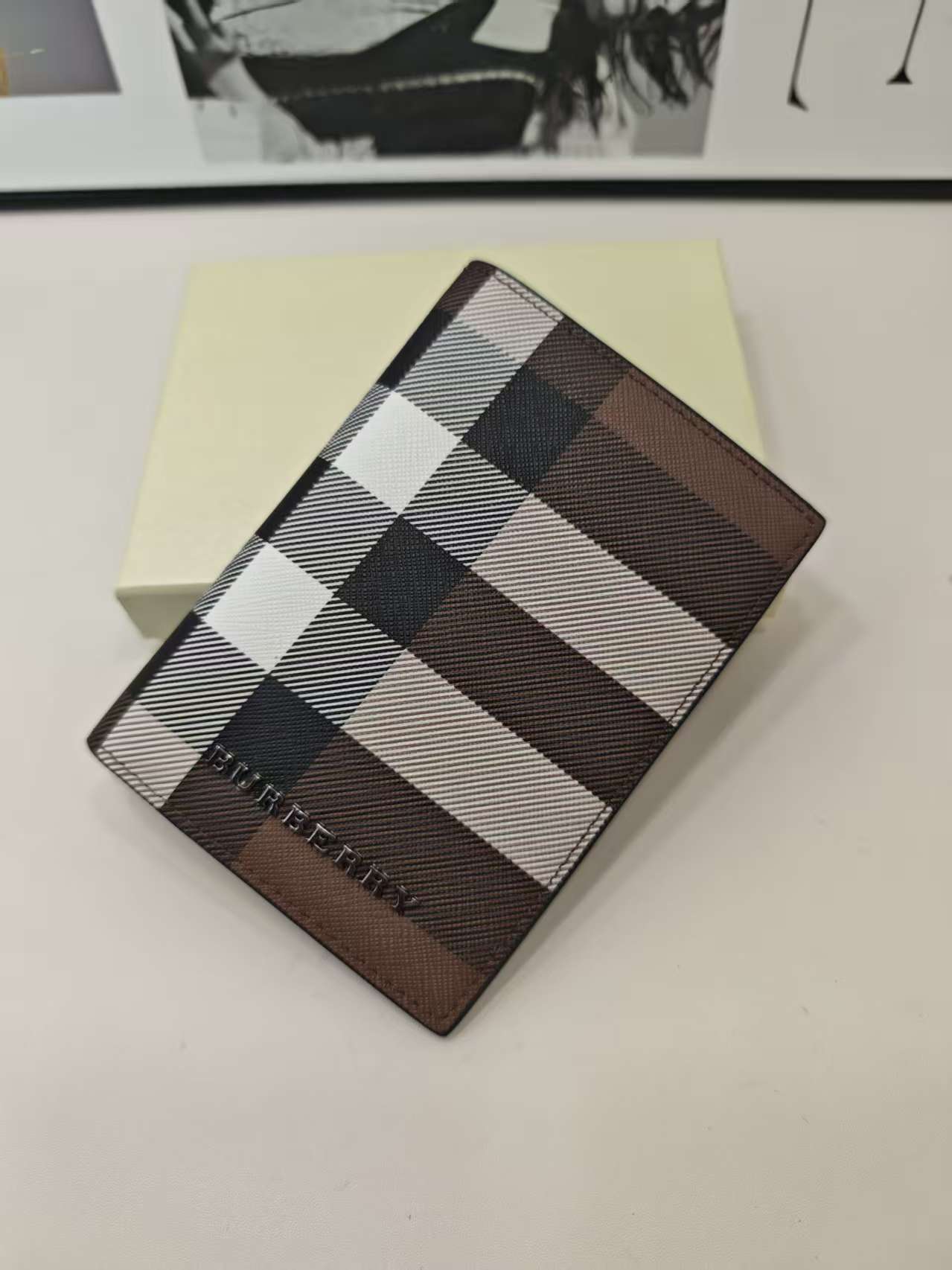 バーバリー「Burberry」さいふ  