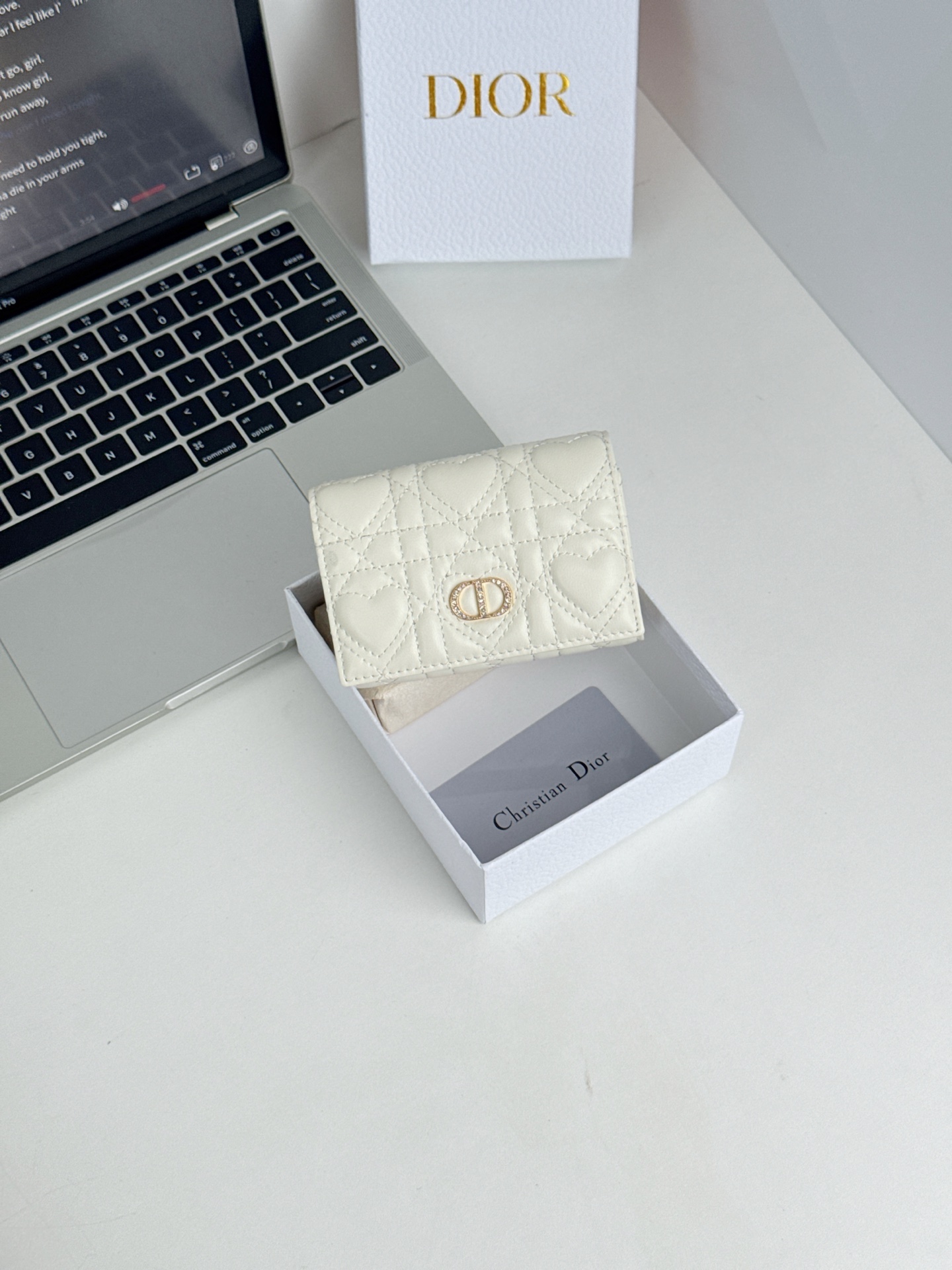 ディオール「Dior」さいふ