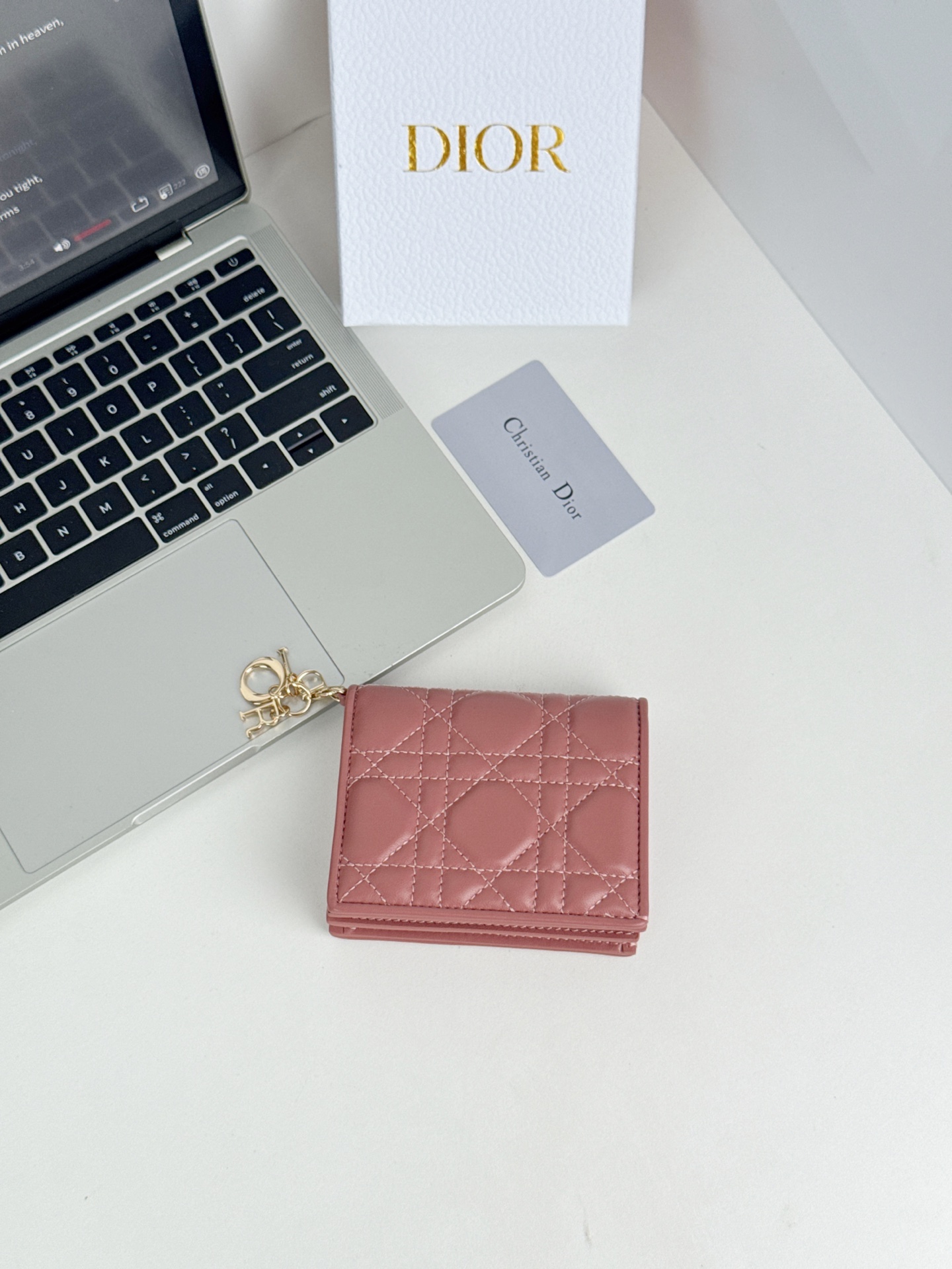 ディオール「Dior」さいふ