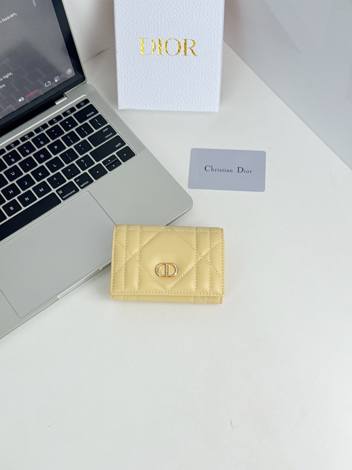 ディオール「Dior」さいふ