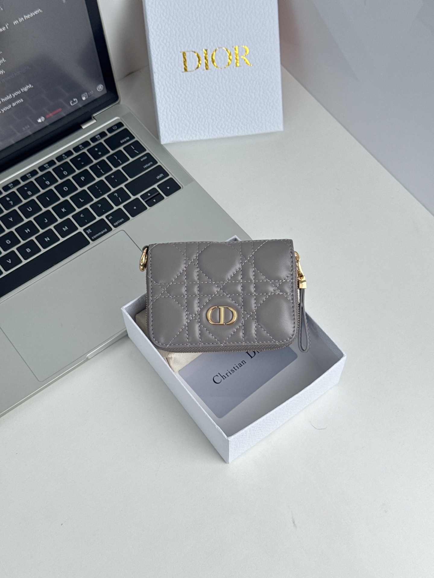 ディオール「Dior」さいふ
