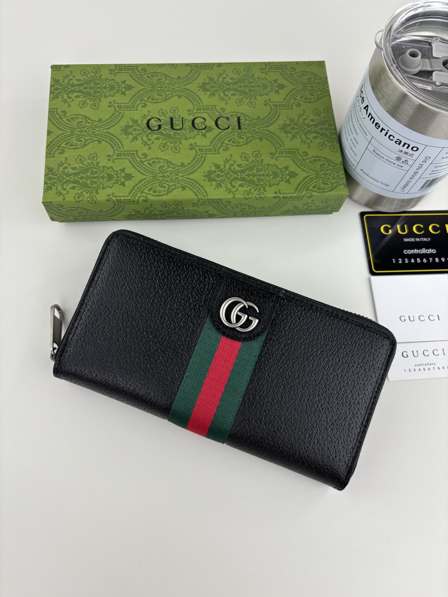  グッチ「Gucci」さいふ 