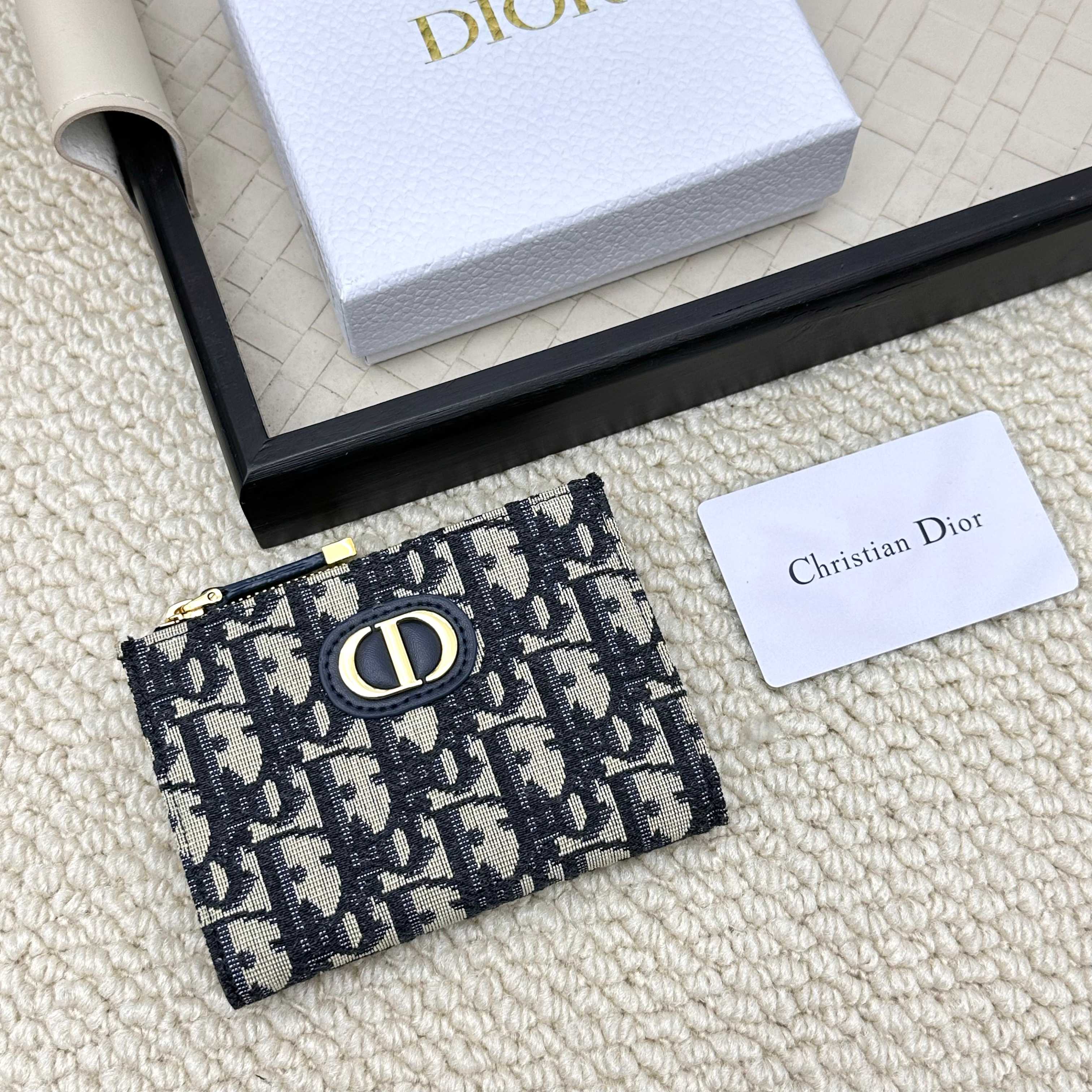 ディオール「Dior」さいふ