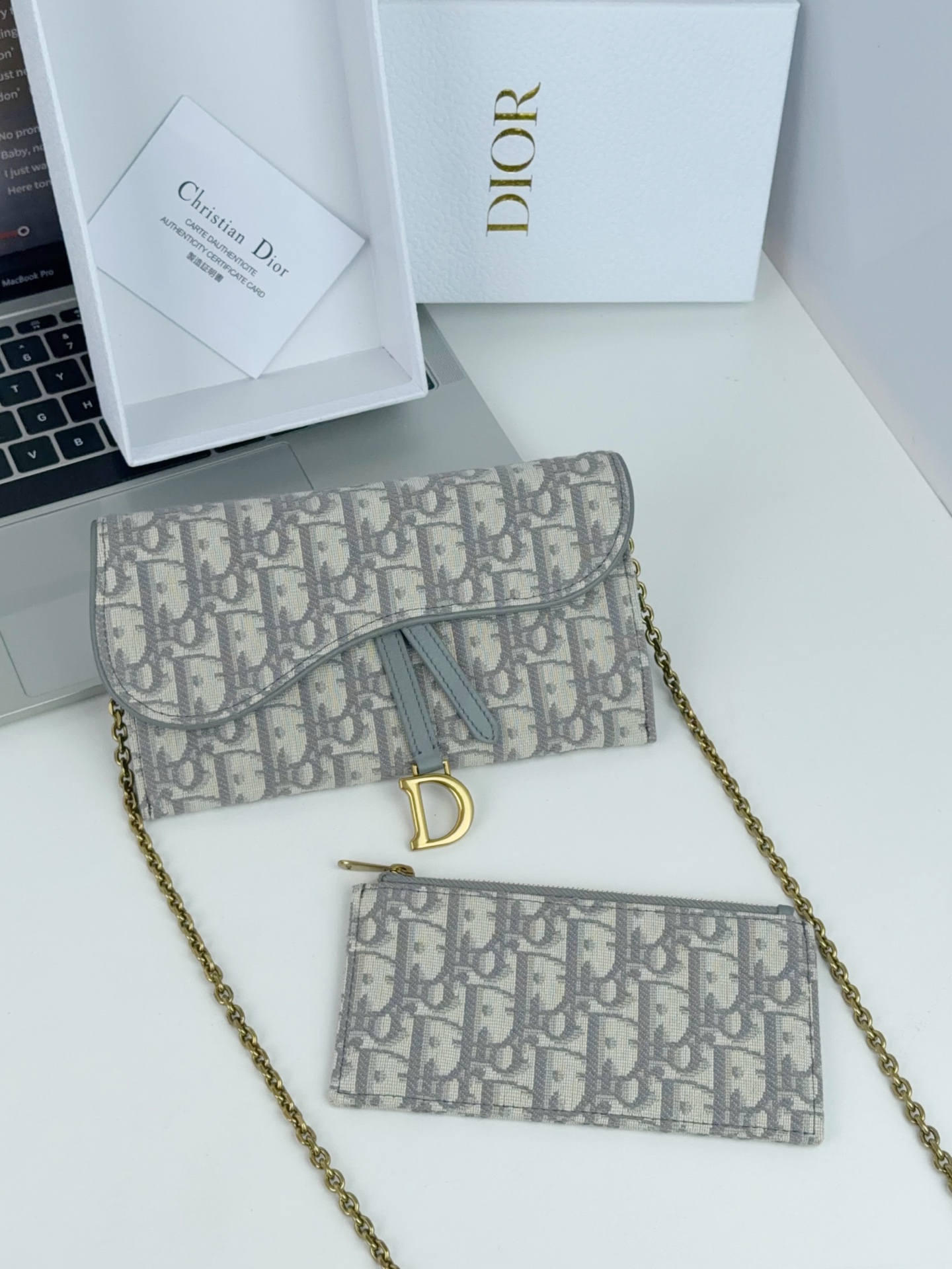  ディオール「Dior」ショルダーバッグ