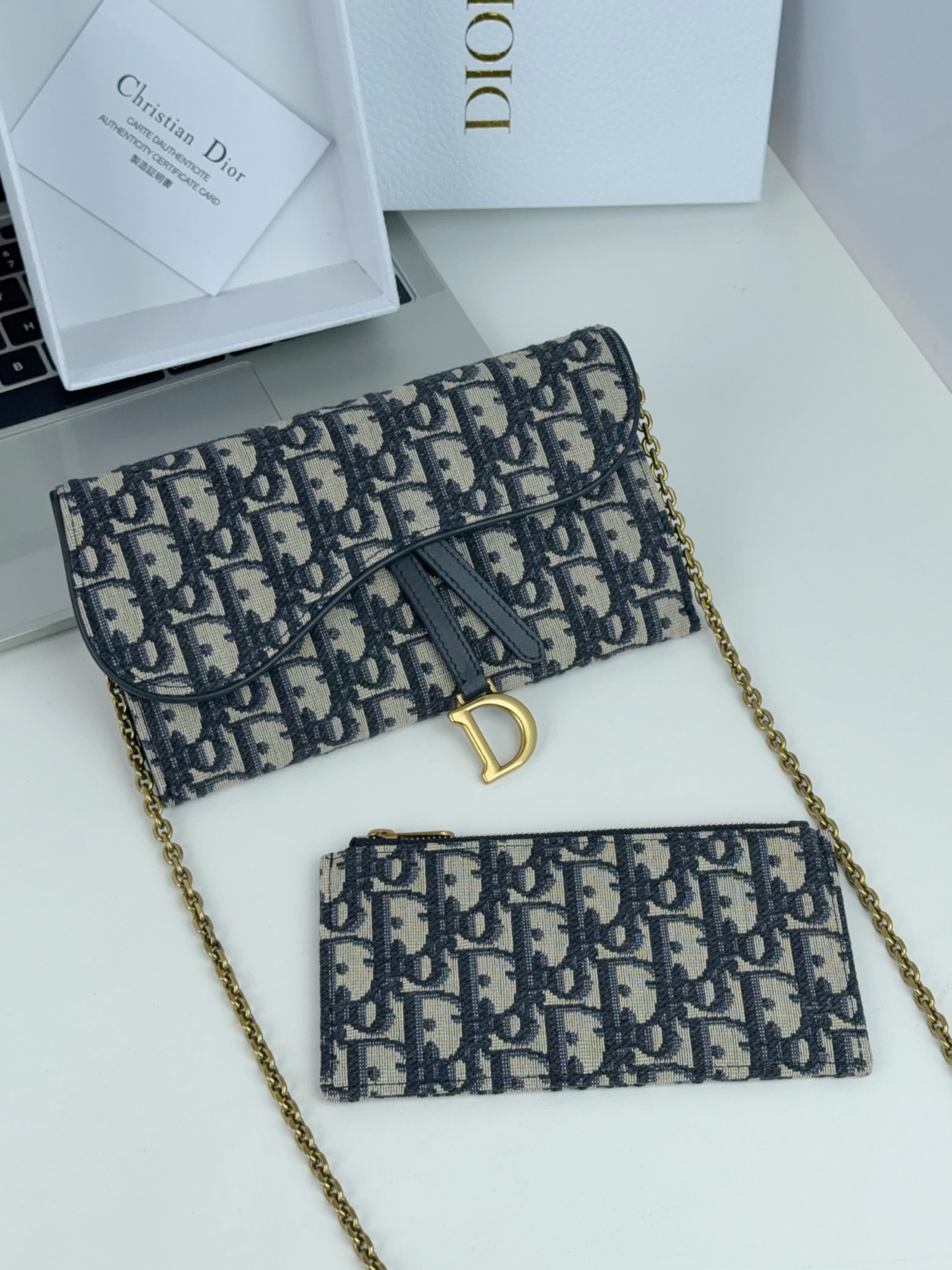 ディオール「Dior」ショルダーバッグ