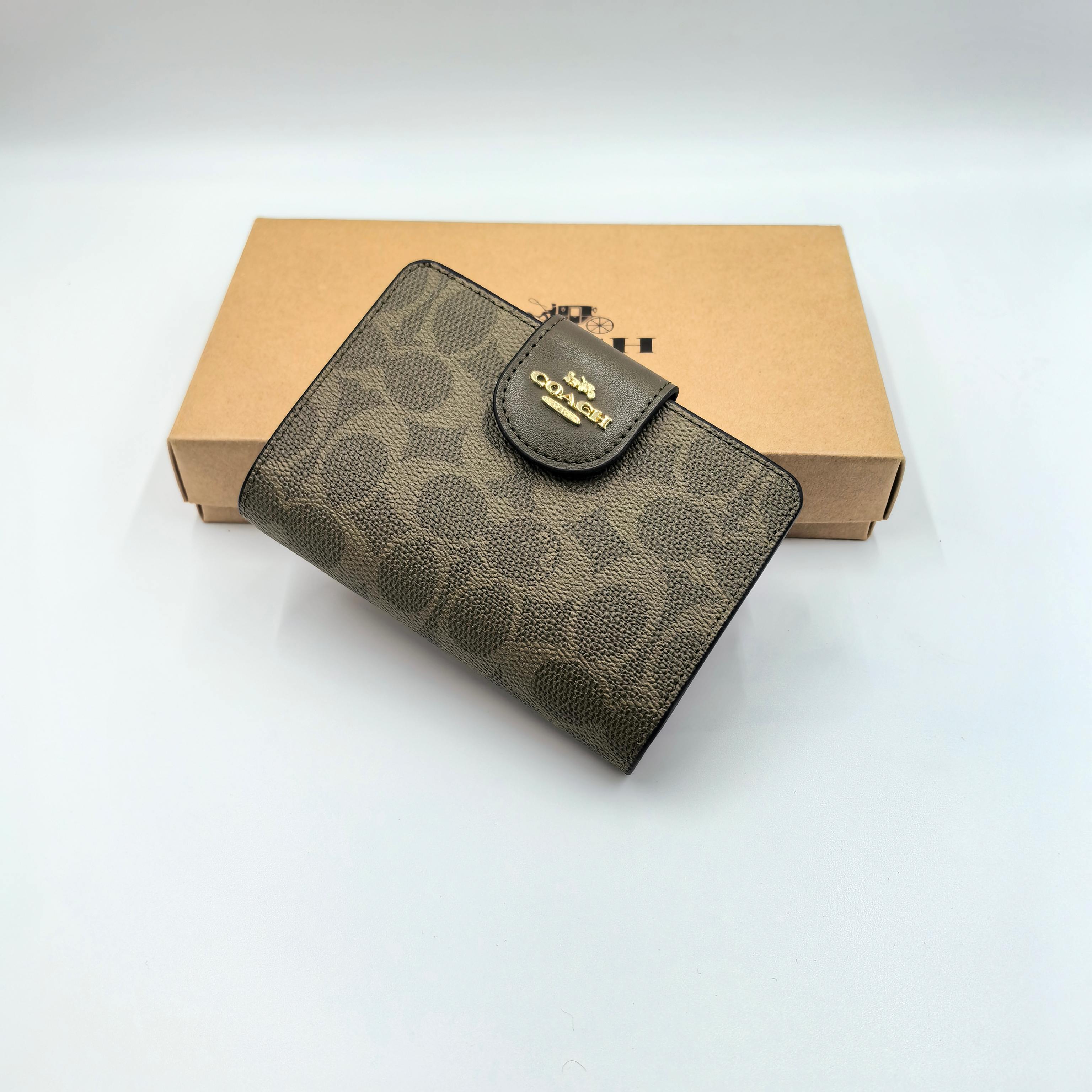 コーチ「Coach」さいふ