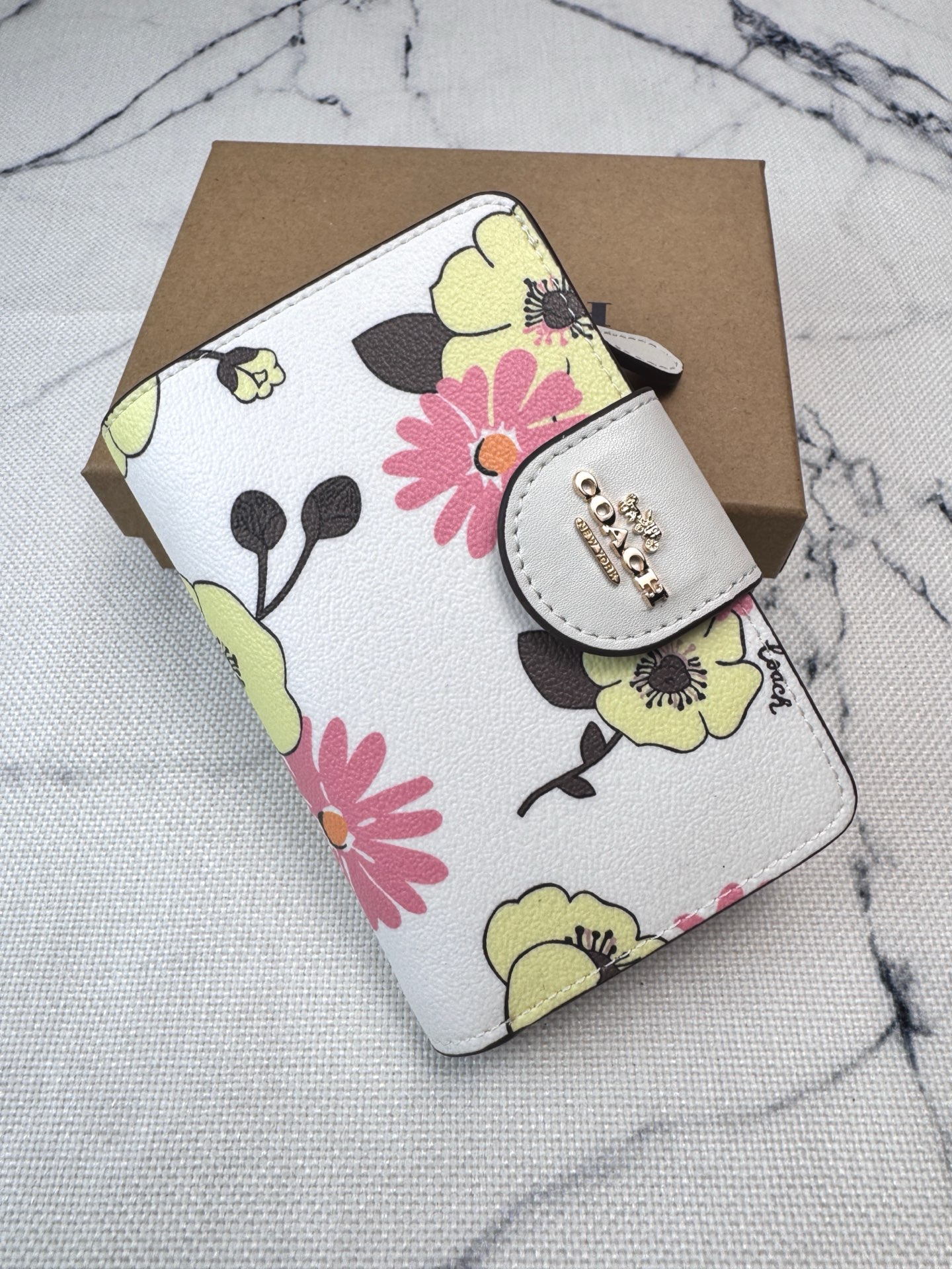 コーチ「Coach」さいふ