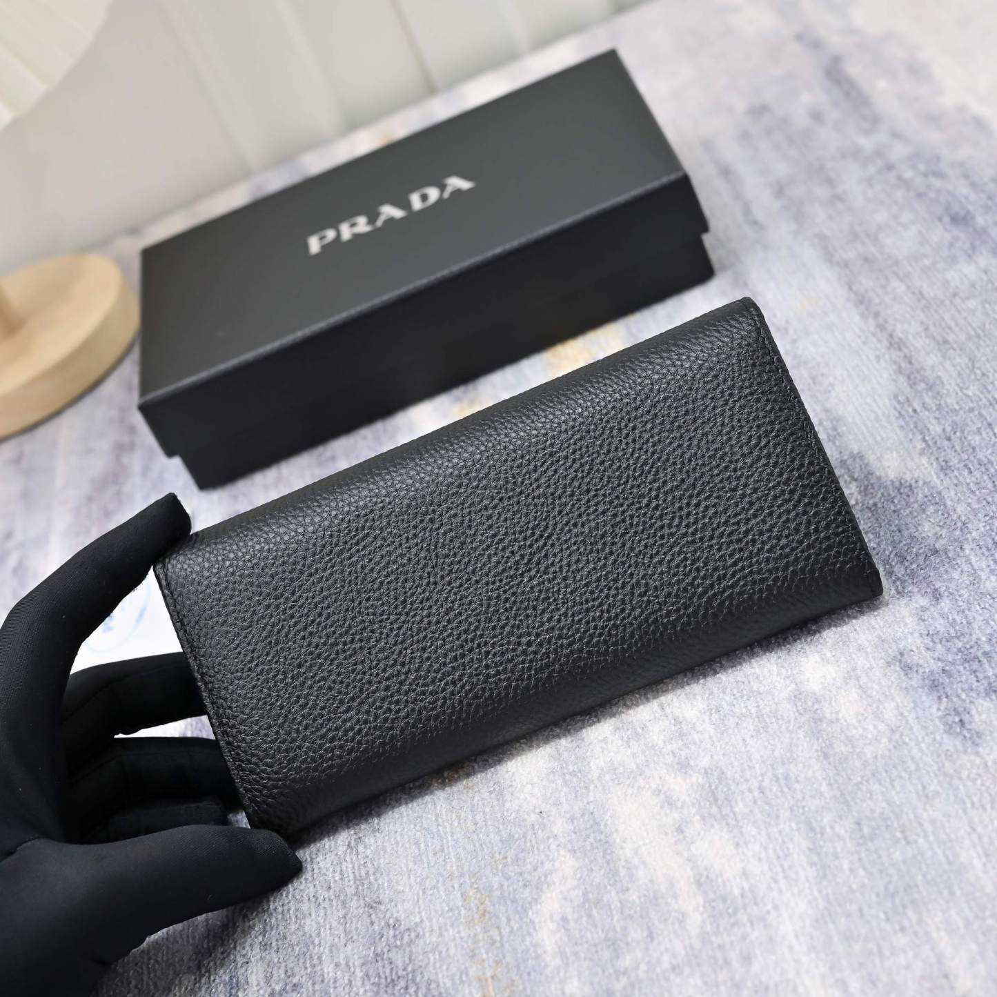 プラダ「Prada」さいふ	